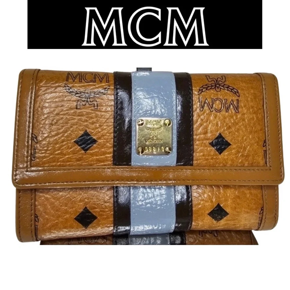 ✨️🩵 MCM Trifold Wallet, Authentic 🩵 ✨️
